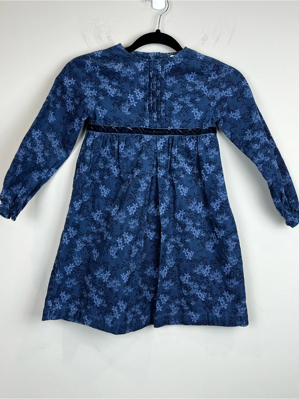Spanish Gocco Girls long sleeve corduroy dress Blue Floral Girls Size 7-8